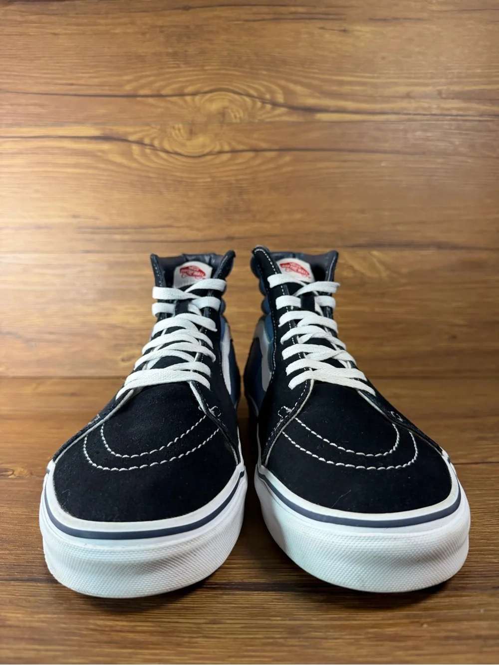 Vans ships within